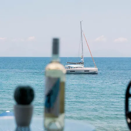 Ristanis Horizon Mare Luxury Beachfront Retreat *