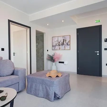 Ristanis Horizon Mare Luxury Beachfront Retreat